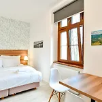 Hotel Nadrazi 3*