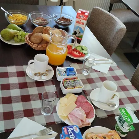 Nadrazi Horni Jiretin