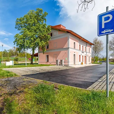 Nadrazi Horni Jiretin